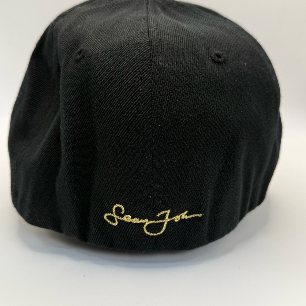 SEAN JOHN | Unforgivable Flex Fitted Hat - Picture 3 of 5